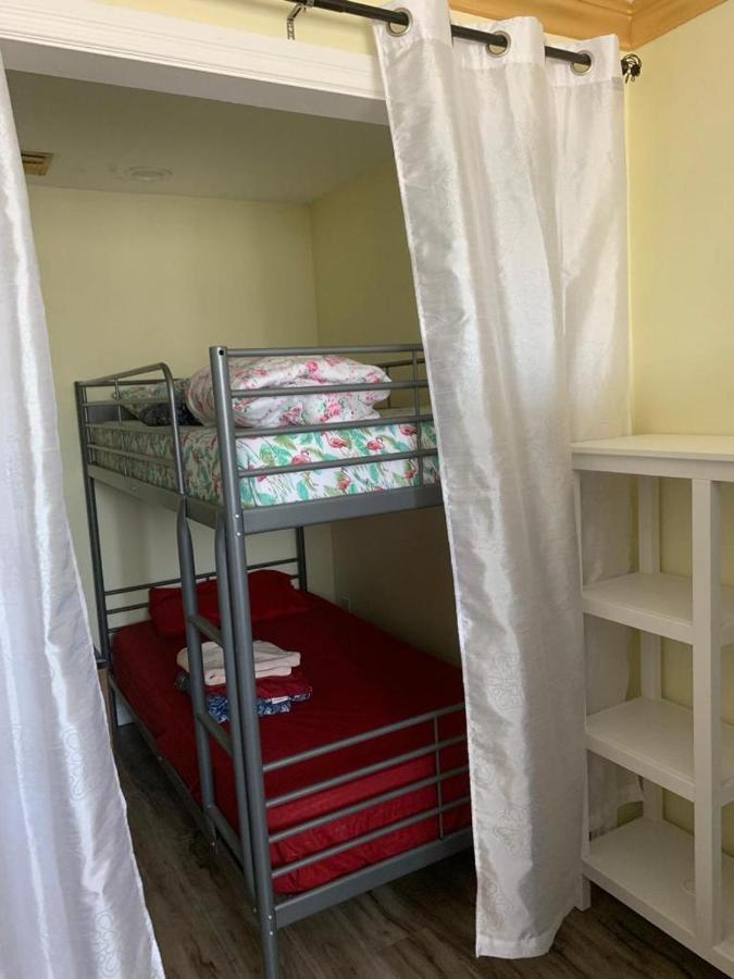 Lax Guest House Инглвуд Экстерьер фото